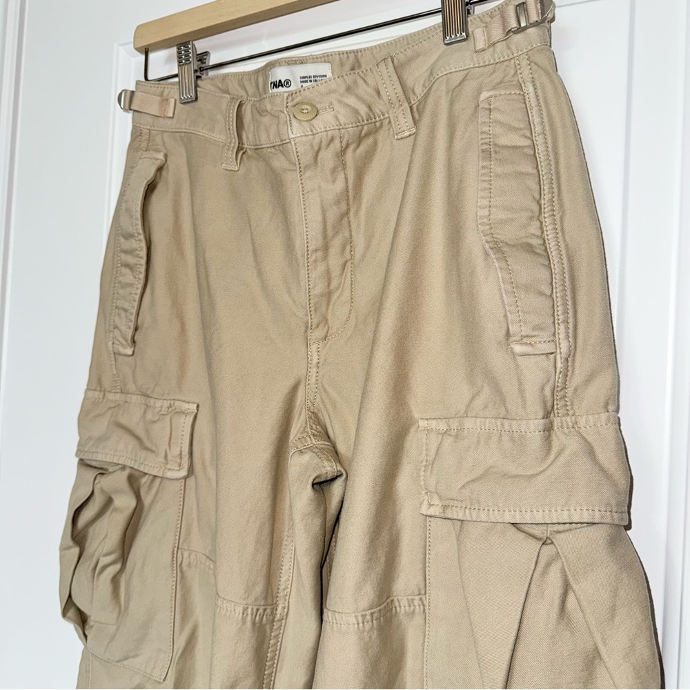 Aritzia TNA Surplus Division Supply Cargo Pants in beige, size 4 - Picture 9 of 15